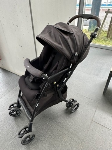 ラクーナ クッション フリー プラス AB ブラックグレー 2022年モデル ベビーカー