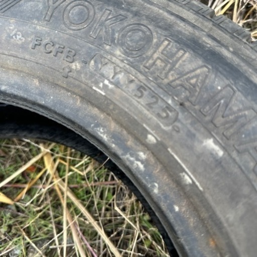 中古スタッドレス165/70R132️⃣本