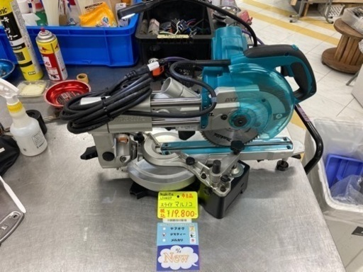 中古品 □ makita スライド丸ノコ LS0612F □ D □ IT91TD6AAFWW