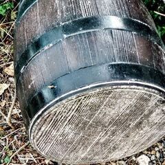 大きな樽　（値下げ済み）の画像