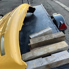 bB フロントバンパーの画像