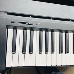 ★633 お値打ち品！！ YAMAHA ヤマハ 電子ピアノ　【リサイクルマート鹿児島宇宿店】の画像