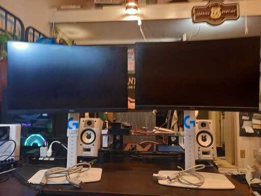 超お買い得！DELLのモニター（2台あります）