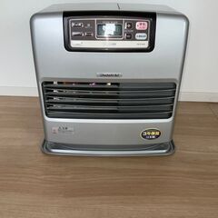 9Lタンクで使い易い、日本製ファンヒーター　電動ポンプ・ポリタン...