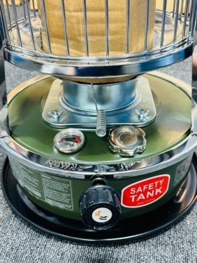 ★ラスト1台★最新石油ストーブ タンク容量4.5L 360% 循環対流型伸縮可能 2024年最新型 石油ストーブ タンク容量4.5L 360% 循環対流型 高効発熱