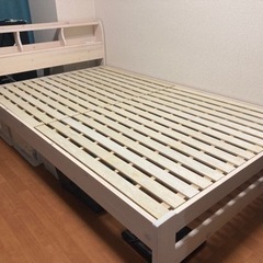 ベッドフレーム　SDサイズ