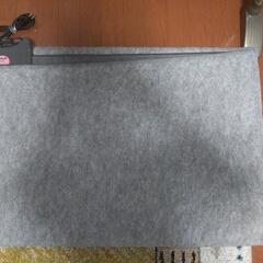 ホットカーペットの画像