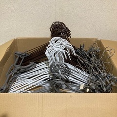 ハンガーまとめ売り　121本