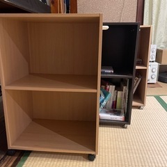 【無料】カラーボックス3個(キャスター、取手付き)