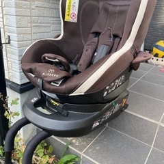 エールべべ　チャイルドシート　2015年製