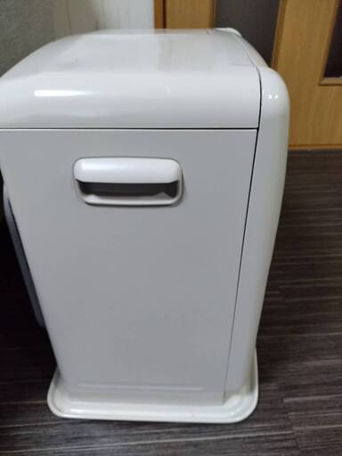 【灯油ファンヒーター】FHY-32TR8