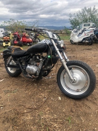 ホンダ　マグナ250    書類付レストアベース車