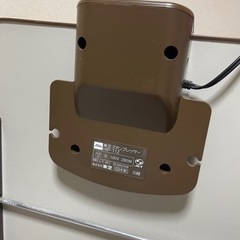 東芝　ズボンプレッサーの画像