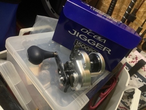 (値下げしました)11 オシアジガー1500PG (右巻き) 美品