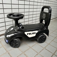 足けり 手押し ポリスカー 乗用玩具