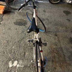 クロスバイク　中古　鍵付き　ライト付きの画像