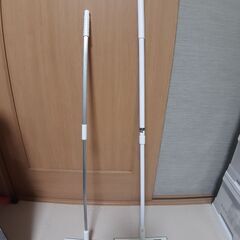 一人暮らし用品② クイックルワイパー 2本