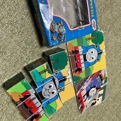 トーマスキューブパズルの画像