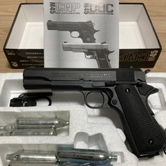 【美品】モデルガン ガスガン エアガン トイガン M45CQP 45口径 サバイバル サバゲーの画像