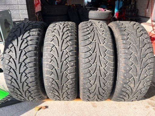 ★☆バリ山良品! スパイクタイヤ 215/55-17 ハンコック Winter ipike マカロニピン 4本セット! ☆★