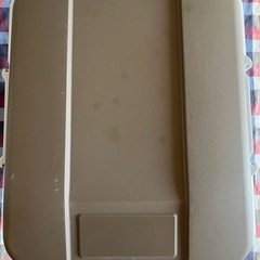 ゴミ箱100円の画像