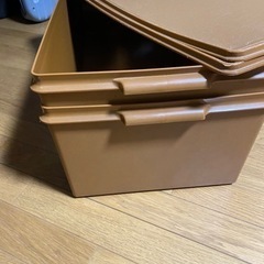 タッパーウェア　大