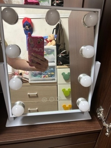 ライト付き鏡