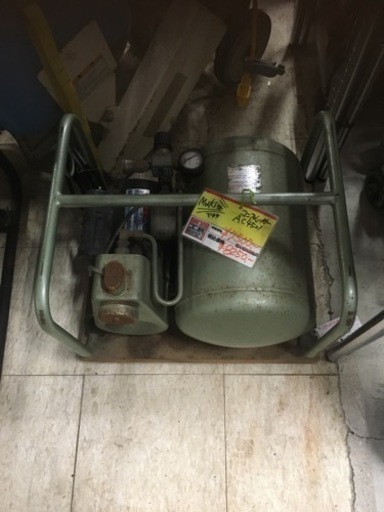 マキタ　makita コンプレッサー　AC4521