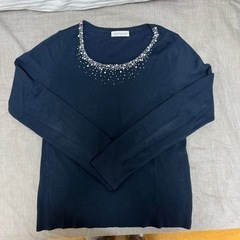濃紺セーター　長袖　あげます