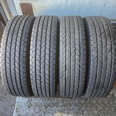 バリ山　YOKOHAMA ヨコハマ　IG91 195/80R15 107/105L LT スタッドレス　タイヤ　2020年製　15インチ