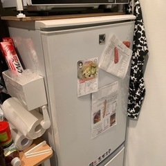 sharp製　冷蔵庫SJ-17E8
