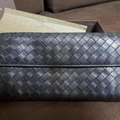 ボッテガヴェネタ財布の画像