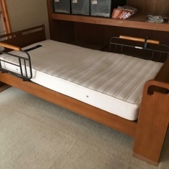 介護ベット電動式　グランツ