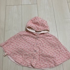 80サイズ　女の子　ベビー　
ポンチョ&ニット3点　の画像