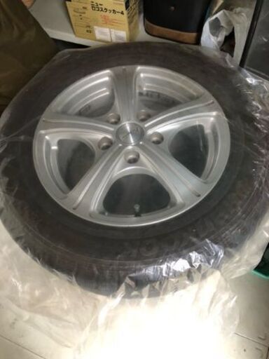ホイール付きスタッドレスタイヤ4本セット