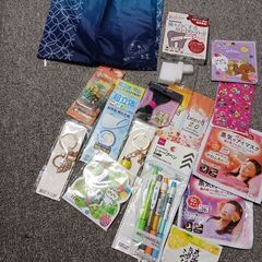 新品中古まとめてでお願いしたいです。の画像