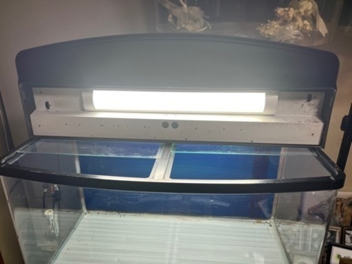 取り引き終了致しました   
90cm水槽セット
