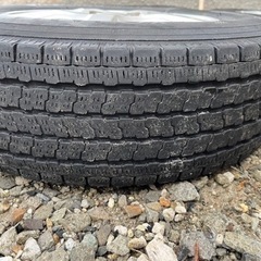 スタッドレスタイヤホイールセット　165/80 R13 YOKOHAMAの画像