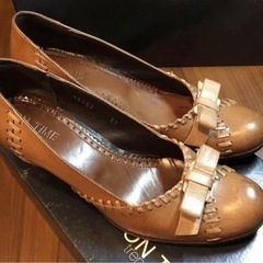 【24センチ】イタリア製　本革　上質パンプス