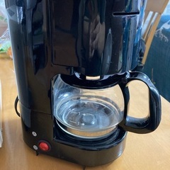 コーヒーメーカーandトースターの画像