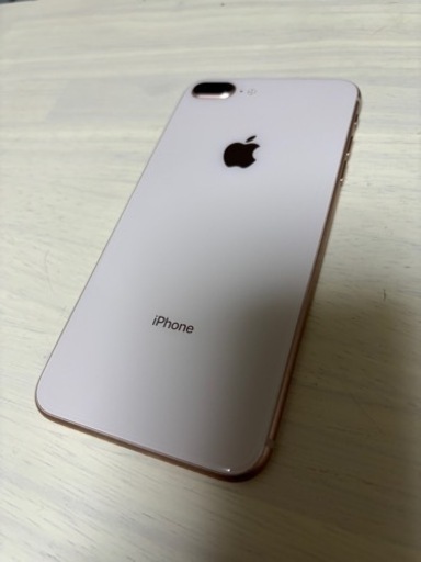 iPhone8plus 本体　iPhone8プラス