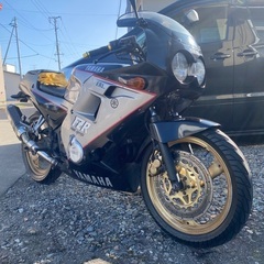 YAMAHA FZR 250