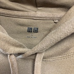 UNIQLO  メンズパーカー Lの画像