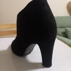 ILIMA　スエード ブーティ22cm　ショートブーツ　黒の画像