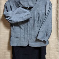 IMPROVE　インプルーブ 　レディーススーツ（１１ＡＲ）　長袖シャツ（コムサイズムＬサイズ）の画像