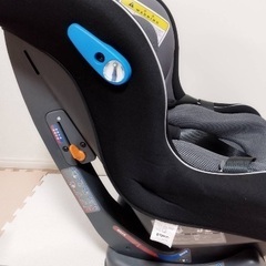 チャイルドシート　ピジョンの画像