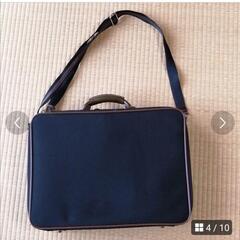 ビジネス出張カバンの画像