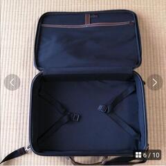 ビジネス出張カバンの画像