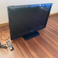 テレビ　TOSHIBA REGZA 32インチ