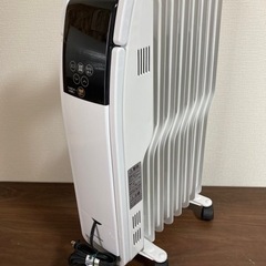 【美品】2022年製 アイリスオーヤマ オイルヒーター POH-...
